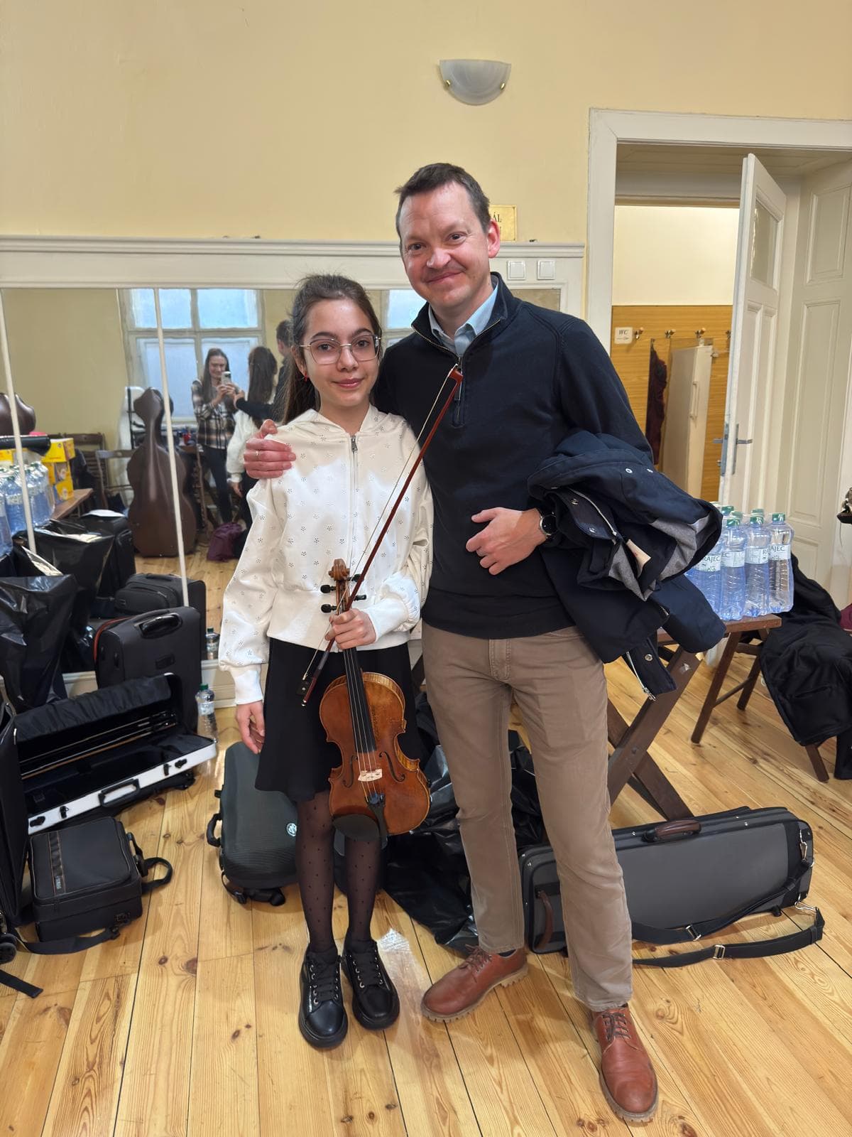 Lara Tamcan violin performance — photo 3